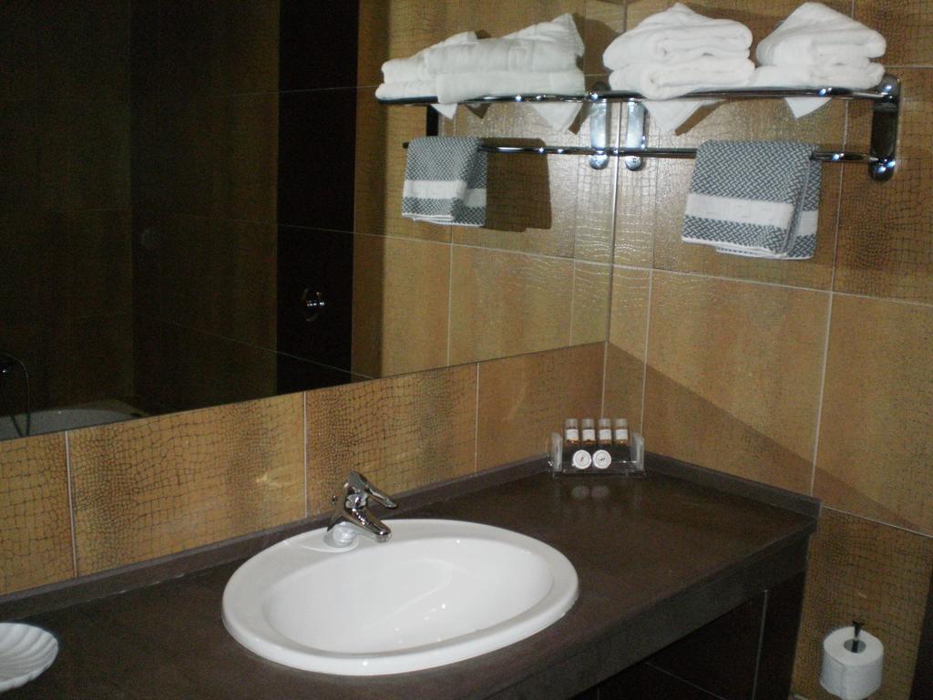 Achillio Hotel Komotiní Chambre photo