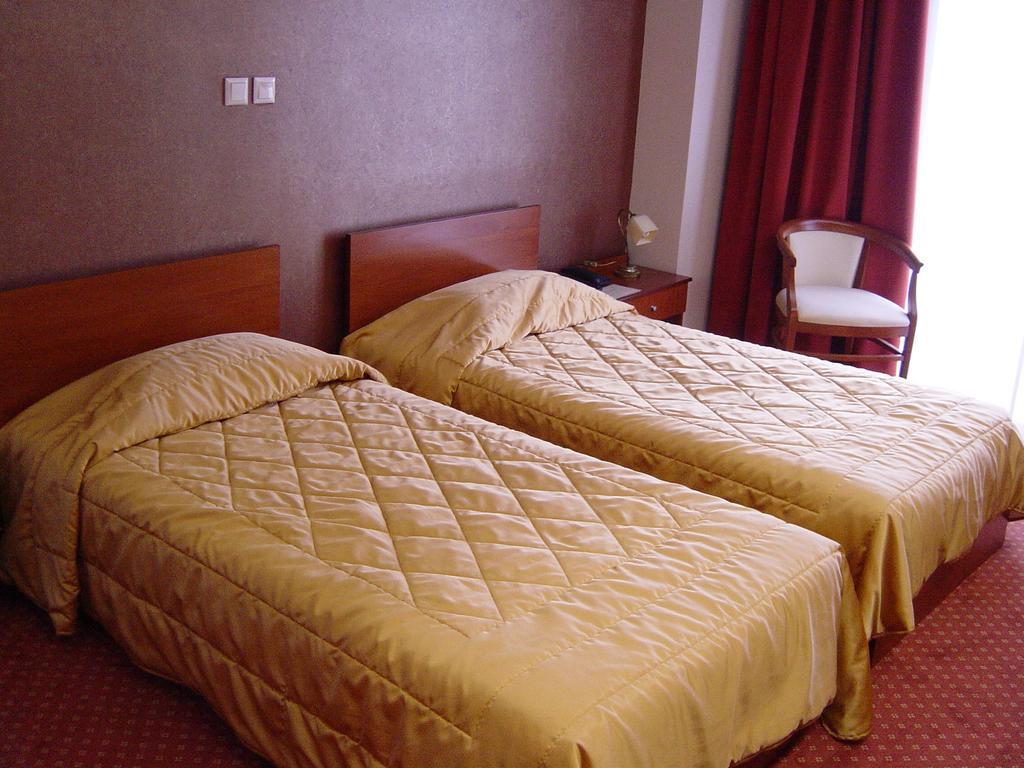 Achillio Hotel Komotiní Chambre photo