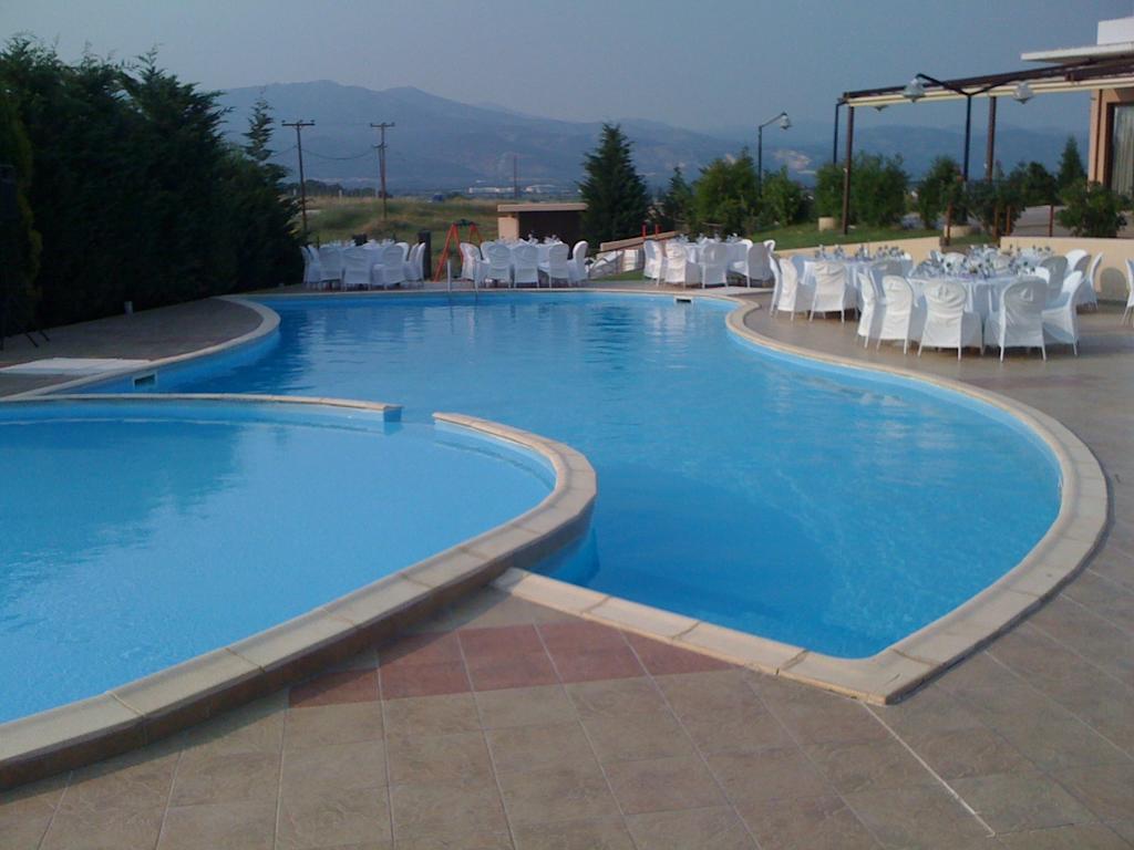 Achillio Hotel Komotiní Extérieur photo