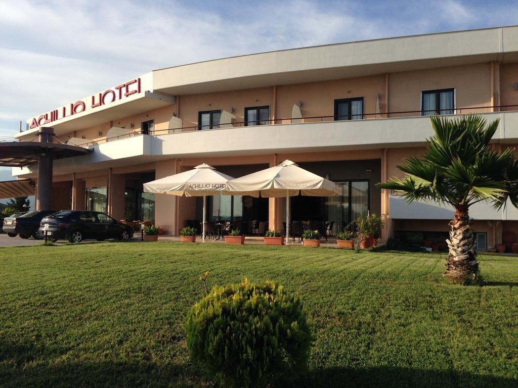 Achillio Hotel Komotiní Extérieur photo